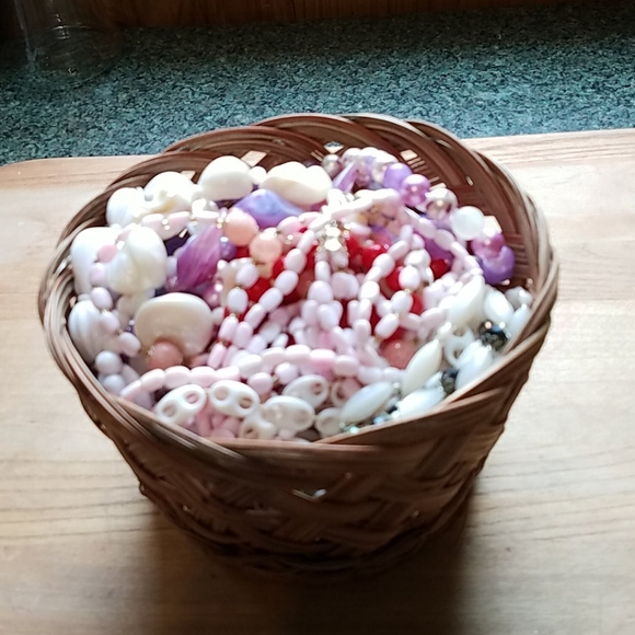 Basket With Jewelry Vintage - Picture 8 of 8